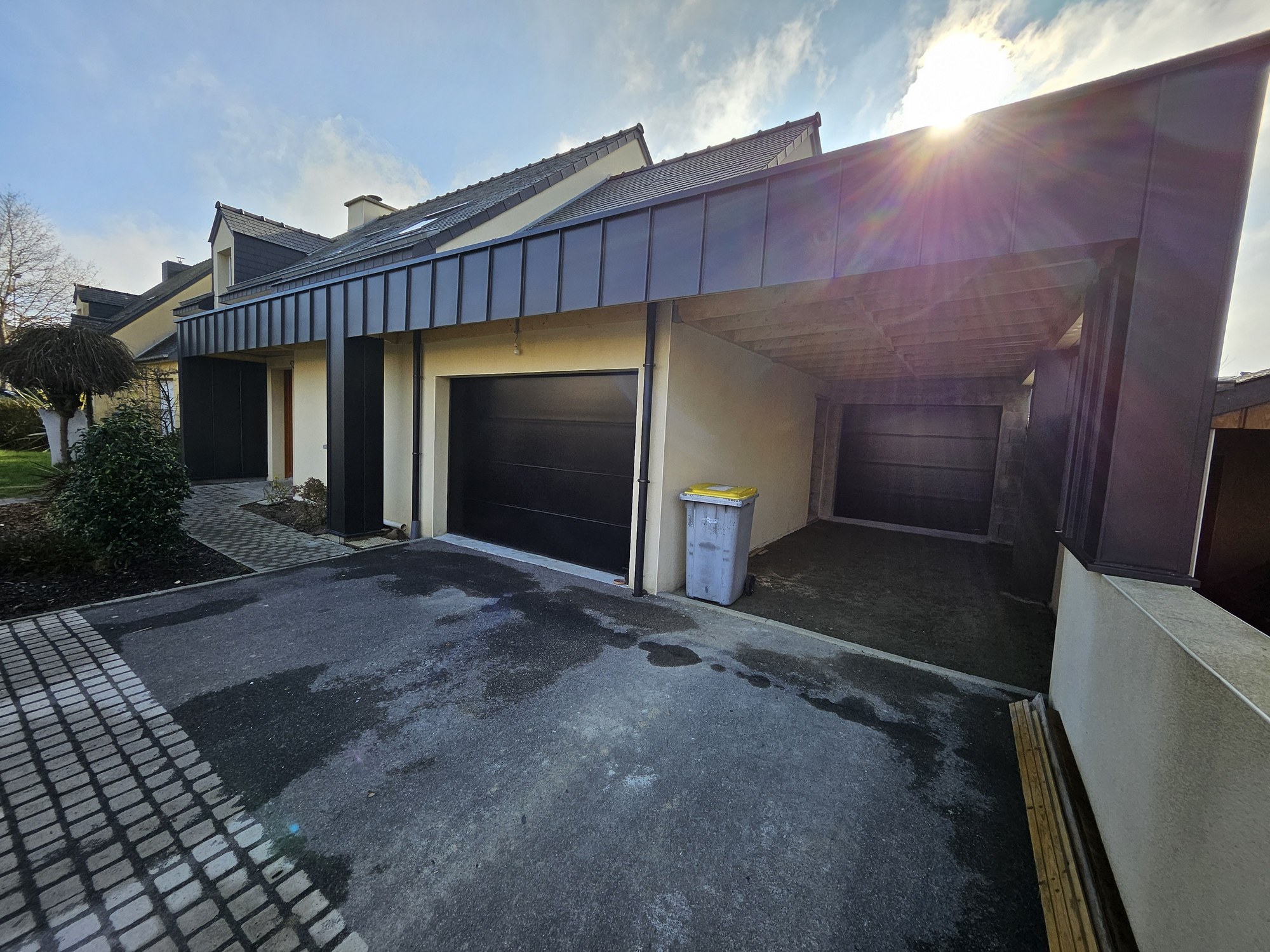 Après – Garage + carport à Montgermont – 45 m²